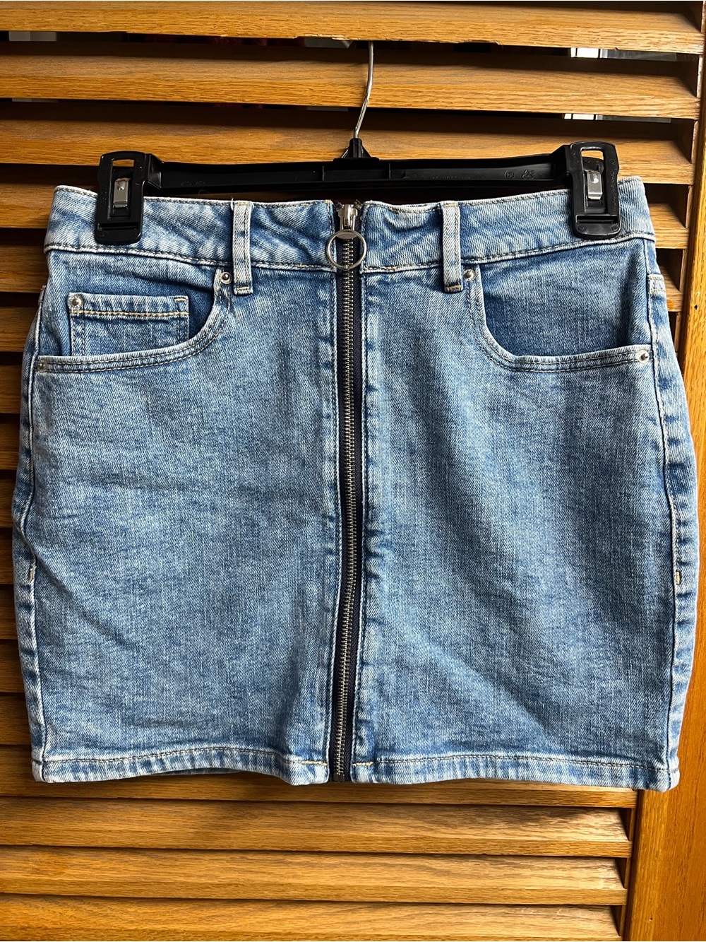 Women’s Garage denim skirt, size small